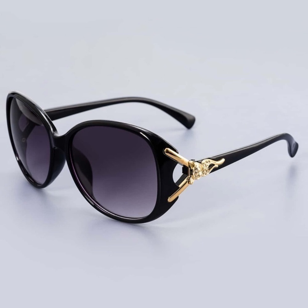 Black & Gold Oversized Sunglasses Polarized New with Case - Picture 4 of 6